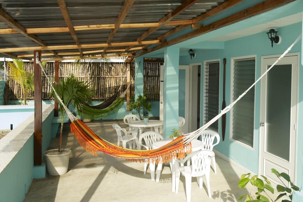 Casa Del Rayo Verde Hotelito Solidario Портобело Экстерьер фото