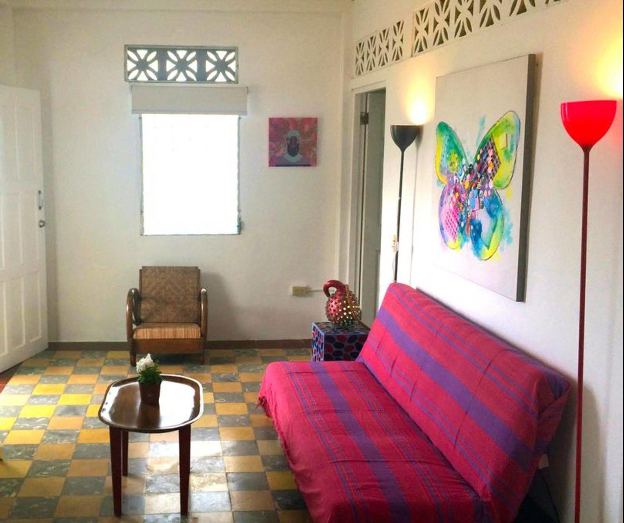 Casa Del Rayo Verde Hotelito Solidario Портобело Экстерьер фото